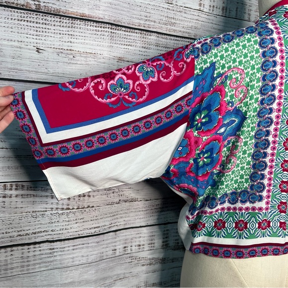 Fifteen Twenty Daria Blouse Print Medium Vibrant Floral Paisley Flowy Top - Picture 5 of 11